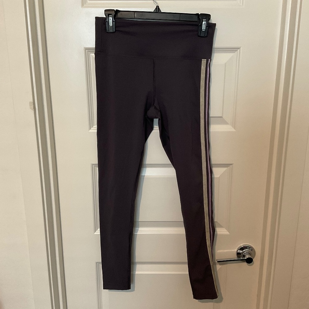 Free People Movement Greyish Purple Leggings - 7/8 Length - Size Small